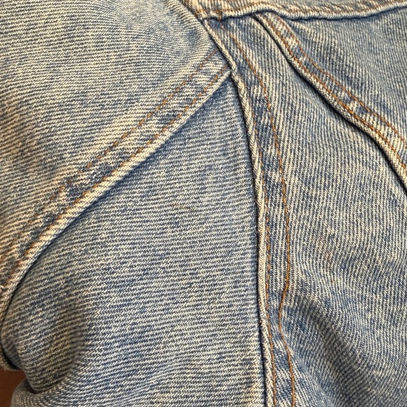 Classic vintage Levi’s Type III trucker jacket - Picture 9 of 9